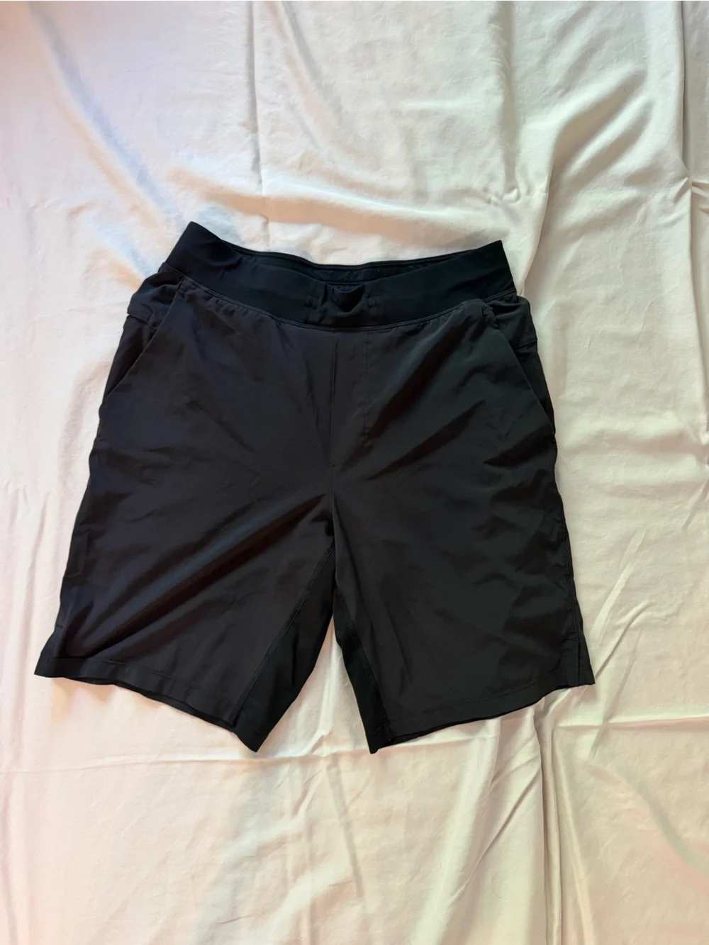 Lululemon T.H.E. Short 9” unlined